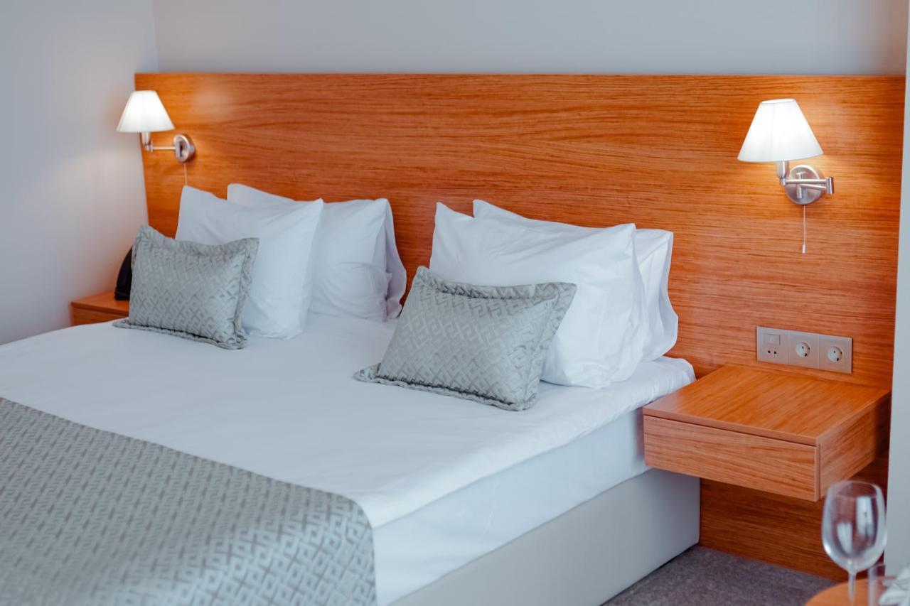 Khazar Inji Hotel Buzovna Eksteriør billede