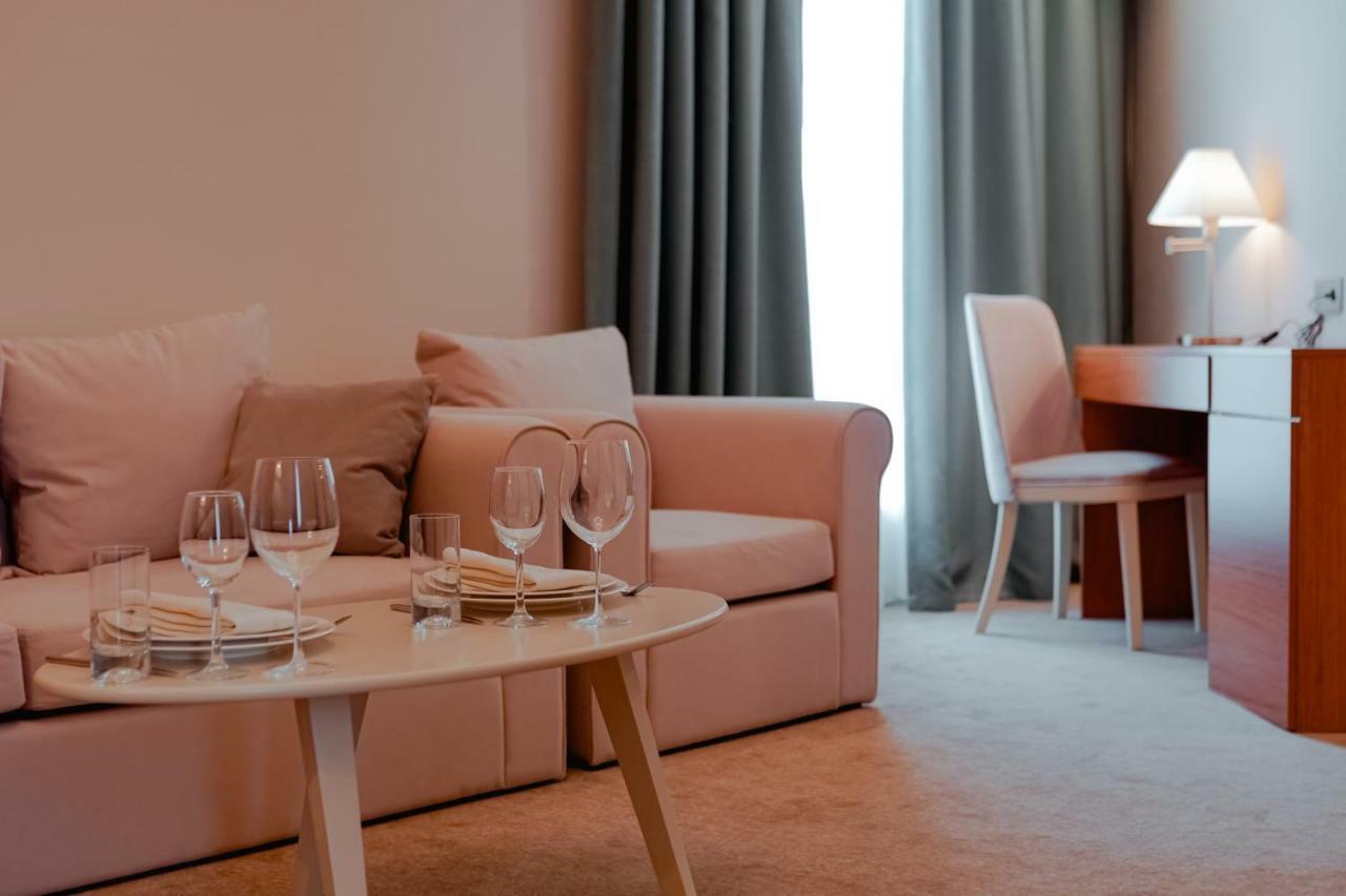 Khazar Inji Hotel Buzovna Eksteriør billede